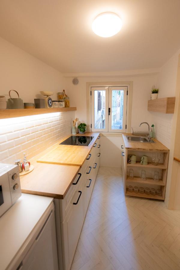 Rosalia Apartment Koper Bagian luar foto